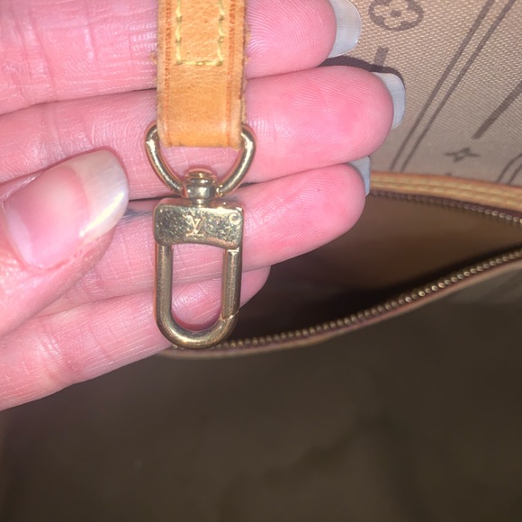 Authentic Louis Vuitton Neverfull MM Classic LV Monogram Bag - Picture 6 of 11